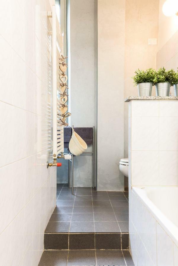Casa Tibaldi - Bocconi Apartamento Milão Exterior foto