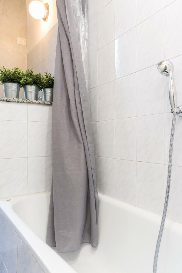 Casa Tibaldi - Bocconi Apartamento Milão Exterior foto